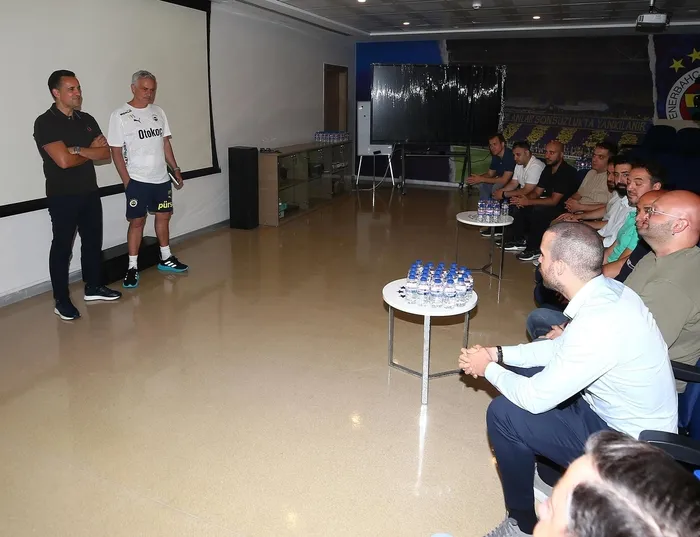 Fenerbahçe resmen açıkladı! Mert Hakan Yandaş ve Levent Mercan imzayı attı...