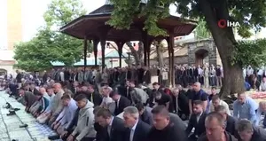 Bosna-Hersek’te bayram namazı kılındı