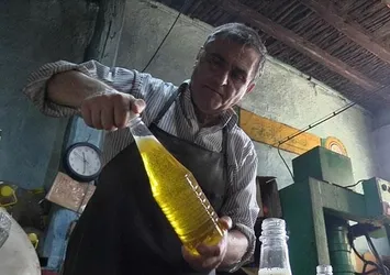 Ticaret Bakanlığından ayçiçek yağı adımı! Vergi sıfırlandı