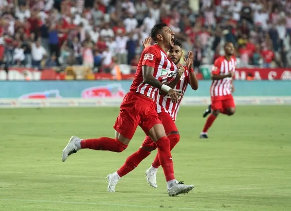 Türkiye Futbol Federasyonundan son dakika yabancı sınırı kararı! Yeni yabancı sınırı kuralı nasıl olacak?