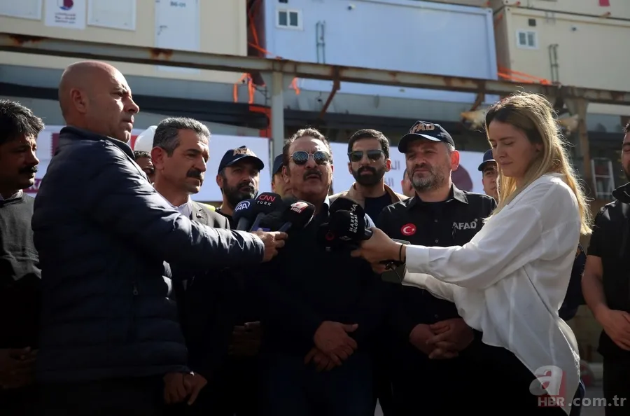 Katar’ın Türkiye’ye depremzedeler için gönderdiği yaşam konteynerleri taşıyan İskenderun’a ulaştı 6