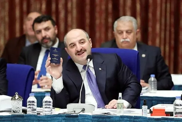 Bakan Varank’tan kendisi için Soruları çalarak ODTÜ’ye girdi iftirasında bulunan Nevşin Mengü’ye tokat gibi yanıt