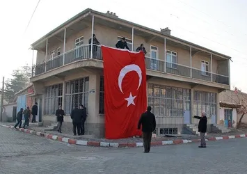 Babanın en acı sorusu: Fatih mi Ferhat mı şehit oldu?