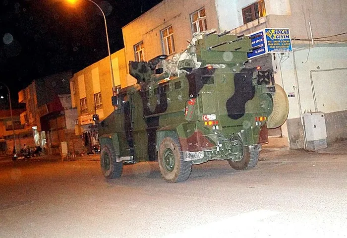 Suriye sınırında askeri hareketlilik! Peş peşe giriş yaptılar