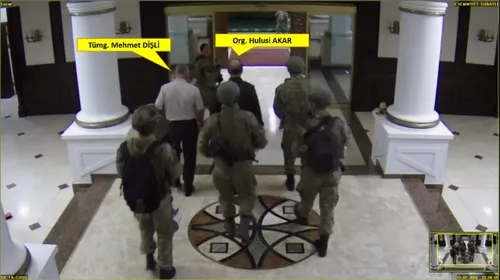 Önce Orgeneral Akar'ı sonra belgeleri çıkardılar - 1