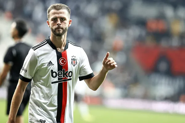 alex-teixeira-dortmund-macinda-oynayabilecek-mi-sergen-yalcindan-yeni-malatyaspor-maci-sonrasi-aciklamalar-1631390676729.jpg Alex Teixeira Dortmund maçında oynayabilecek mi? Sergen Yalçın'dan Yeni Malatyaspor maçı sonrası açıklamalar - 3