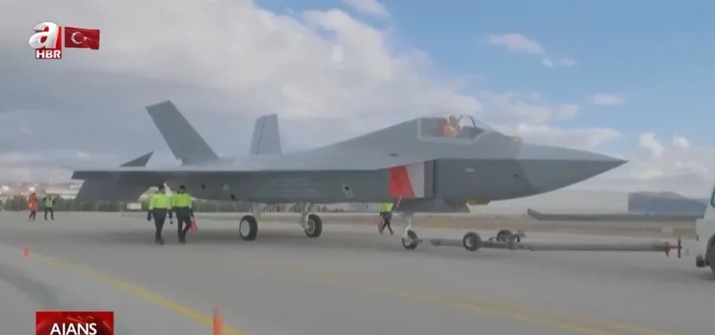 Milli Muharip Uçak piste çıktı! Türkiye'nin 5. nesil savaş uçağı dengeleri nasıl değiştirecek?