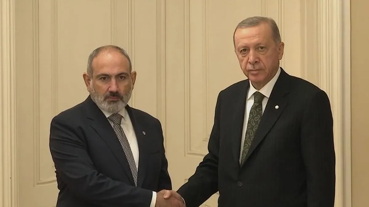 Başkan Erdoğan Ermenistan Başbakanı Paşinyan ile görüştü