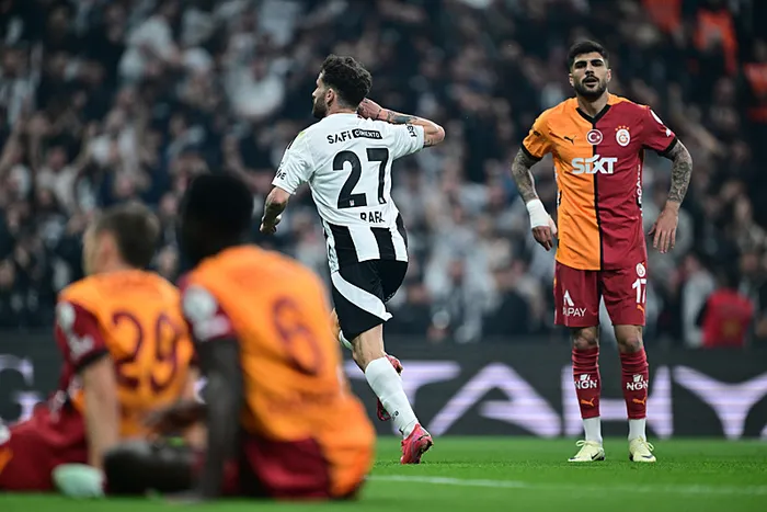 galatasarayda-besiktas-derbisi-sonrasi-flas-karar-yildiz-ismin-bileti-kesildi-1743332506121.jpg