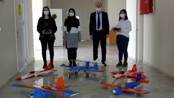 Selçuk Bayraktar paylaştı genç mucit uyuyamadı