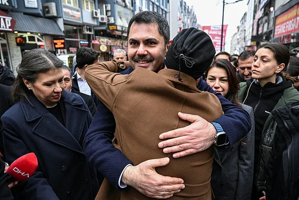 İstanbul’a yeni metro müjdesi! Murat Kurum Avcılar’da konuştu: Halkalı metrosunu uzatacağız