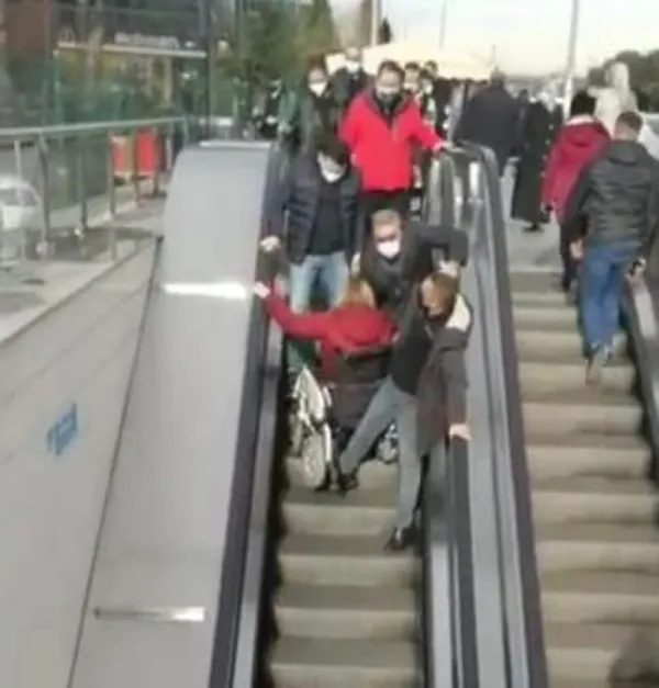 İstanbullulardan metrobüs isyanı! Çileden çıkaran olay - 5
