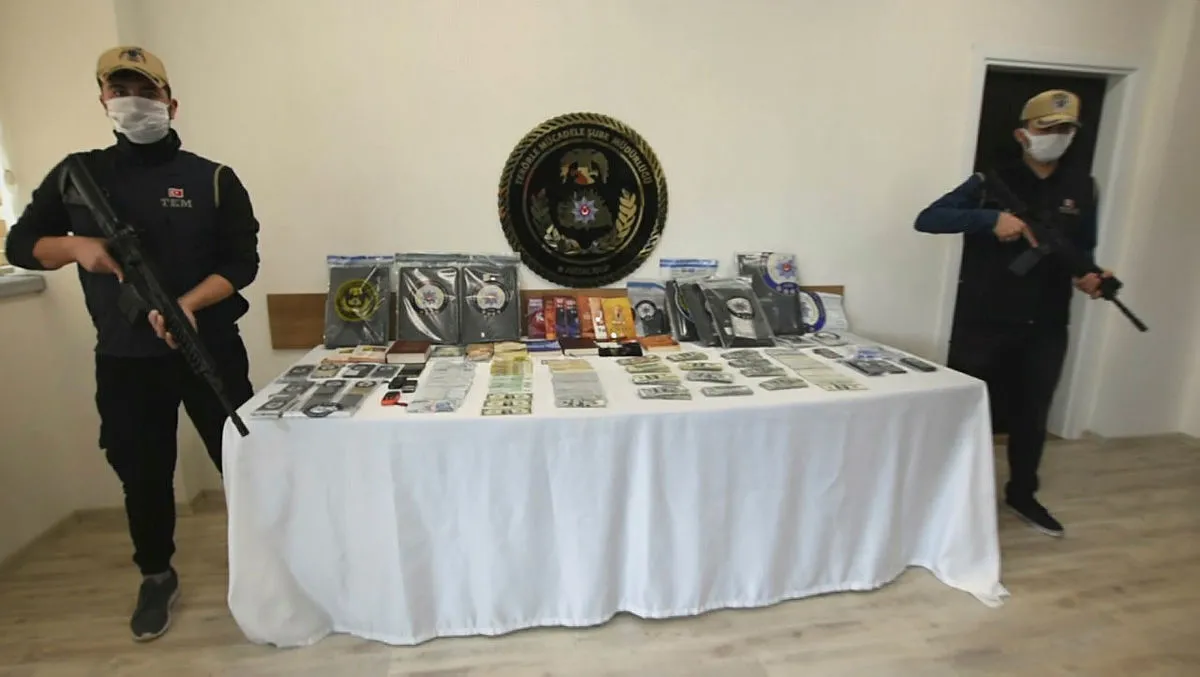 Son dakika: Antalya merkezli 5 ilde FETÖ-PDY operasyonu! Çok sayıda gözaltı var