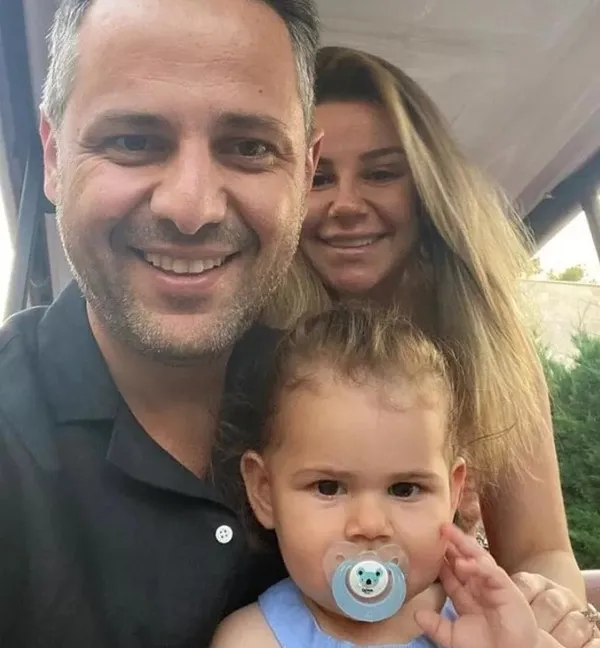 merve-ozbey-paraya-kiydi-ailesi-icin-bakin-ne-yapti-1662282129337.jpg Merve Özbey paraya kıydı! Ailesi için bakın ne yaptı - 1