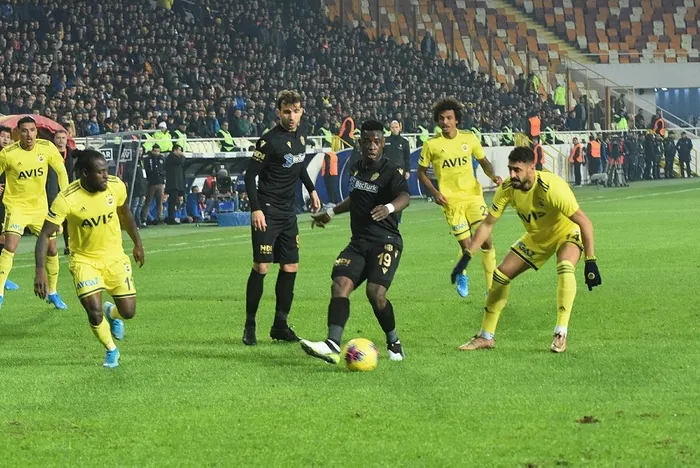 Yeni Malatyaspor Fenerbahçe maç sonucu: 0-0