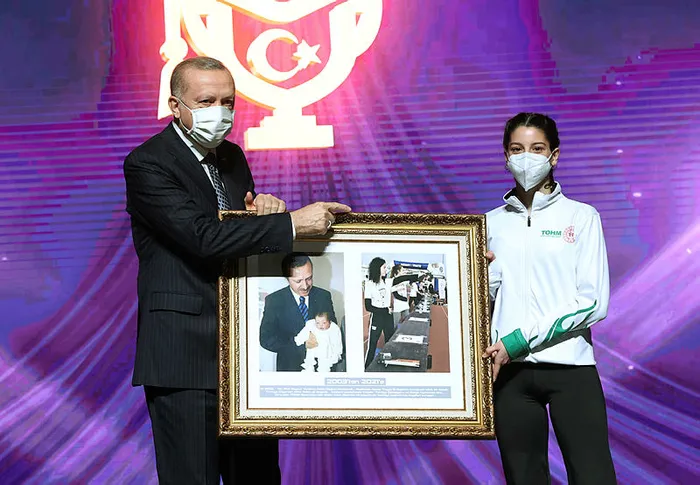 Son dakika: Başkan Erdoğan’dan Milli Sporcu Bursu Tanıtım Toplantısı’nda önemli açıklamalar