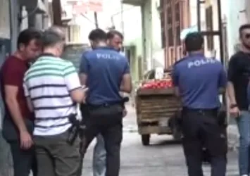 Adana’da film gibi olay! 8 bin Euro alıp bakın nereye bıraktılar