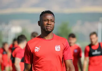Sivasspor'a yeni transfer şoku!