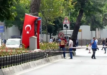 Vezneciler'de şüpheli paket hareketliliği
