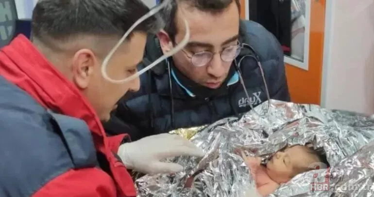 Asrın felaketinde mucize kurtuluşlar! Depremzedeler duygulandıran hikayelerini böyle anlattı 3