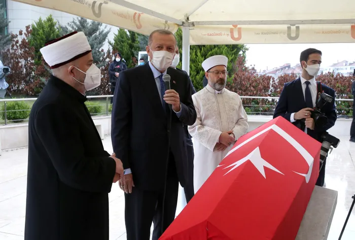 Son dakika: AK Partili İsmet Uçma son yolculuğuna uğurlandı! Cenaze törenine Başkan Erdoğan da katıldı