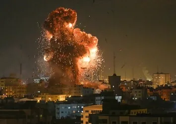 İsrail Gazze’yi bombaladı! Filistin Sağlık Bakanlığı: 3 kişi yaralandı