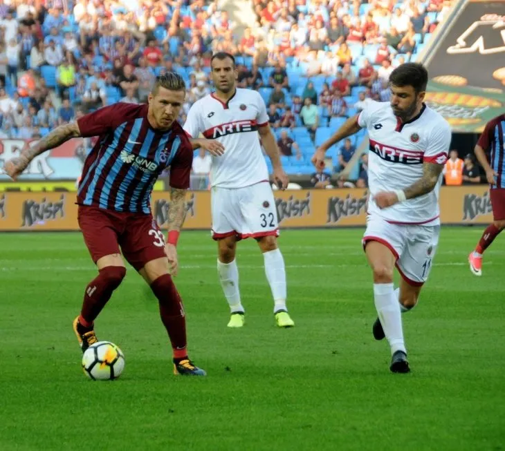 Trabzonspor - Gençlerbirliği karşılaşmasından kareler