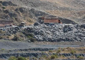 CHP'li İzmir Büyükşehir Belediyesi'nin çevre katliamına bakanlık el koydu