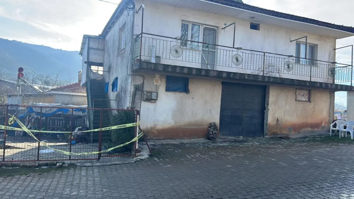 Manisa'da aile katliamı! Sabaha karşı 4 kişiyi öldürdü