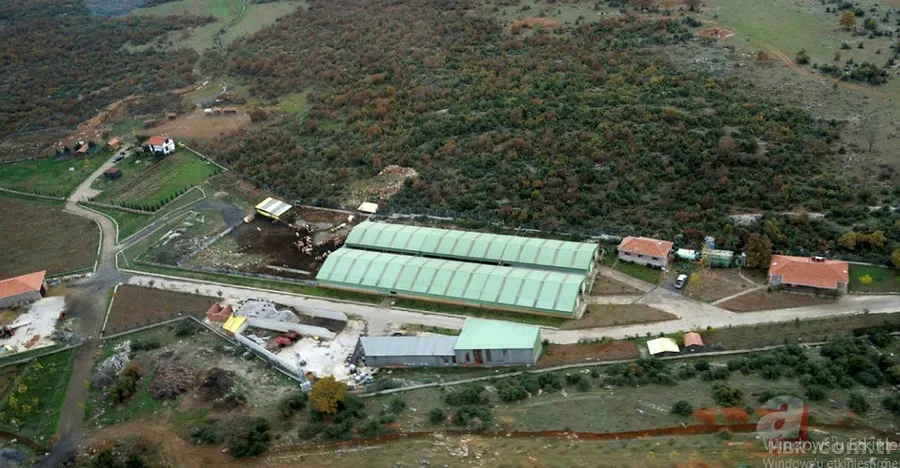 İYİ Parti'li Lütfü Türkkan'ın çiftliğinde 15 kaçak yapı tespit edildi: 662 bin 794 TL ceza! Çiftlikteki kaçak yapılar yıkılacak 1