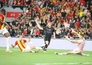 Galatasaray Göztepeyi 3 golle geçti!