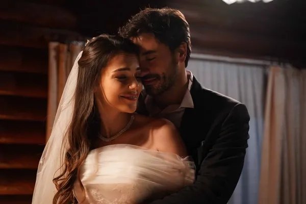 Kalp Yarası bu akşam var mı yok mu? ATV yayın akışı 10 Ocak Pazartesi Kalp Yarası yok mu?