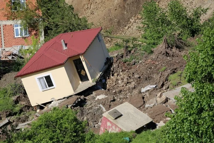 Ordu'daki heyelanın bilançosu ağır
