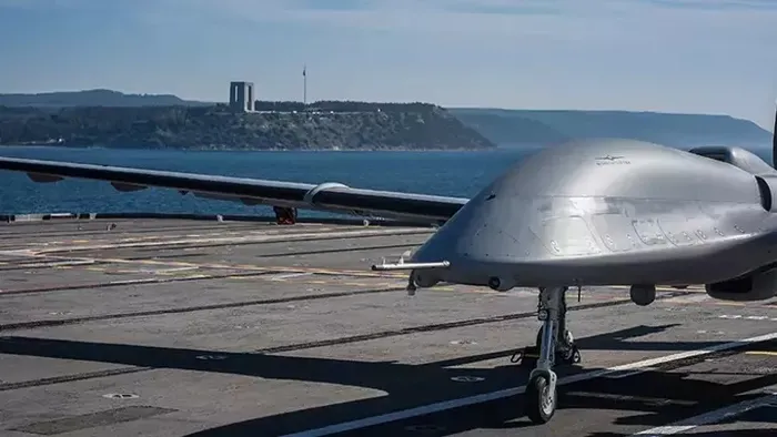 Bayraktar TB3 TCG Anadolu gemisinde 100 sortiyi tamamladı