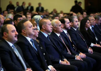 Bakan Albayrak'tan DEİK mesajı!