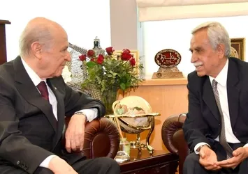 Sanatçı Cahit Seyhanlı vefat etti | MHP Genel Başkanı Devlet Bahçeli’den taziye mesajı