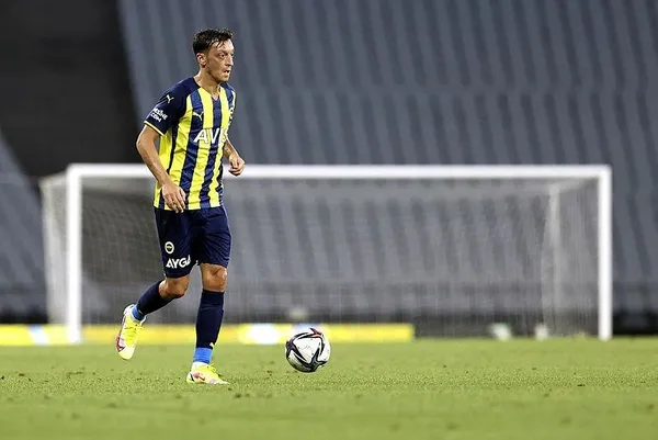Fenerbahçe'de Mesut Özil yolcu! Yıldız futbolcuya ABD'den talip var - 4