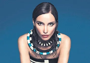 Popçu Gülşen moda sektörüne göz kırptı