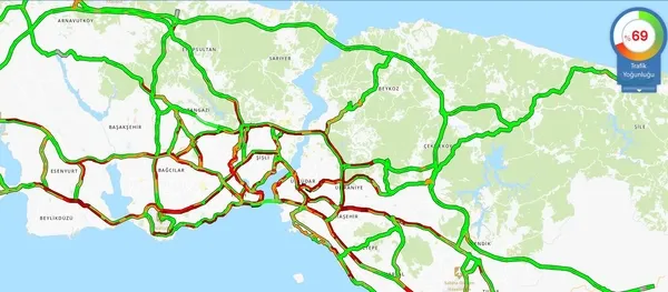 1682166134541.jpeg İstanbul'da trafik kilitlendi! Yoğunluk haritası renk değiştirdi - 4