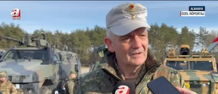 nato-tatbikatinda-turk-imzasi-alman-korgeneral-sollfrank-a-haberde-turkiye-ittifakin-vazgecilmezi-1771807228071.jpg Fotoğraf: A Haber - Ekran Görüntüsü