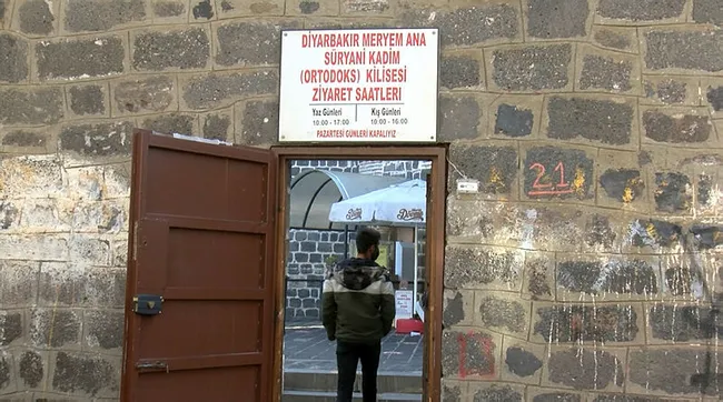Diyarbakır’da 3 yaşında kız çocuğunu kaçırmaya çalıştılar! Ortalık fena karıştı - 4