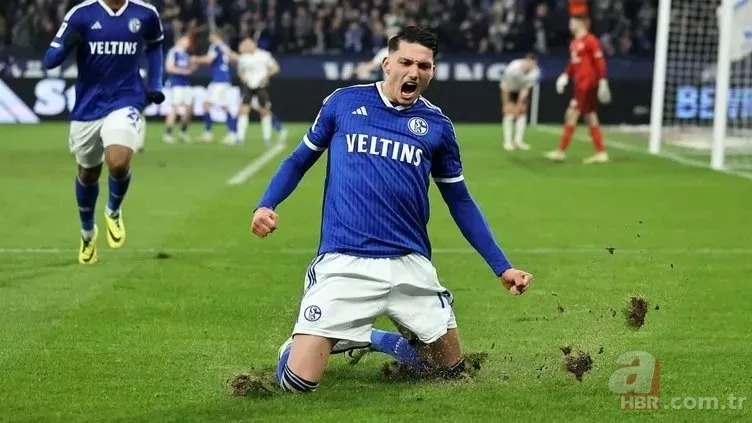 Hüseyin Yücel ve Serdal Adalı canlı yayında tartıştı: "Sen kimsin, hayırdır?" 18