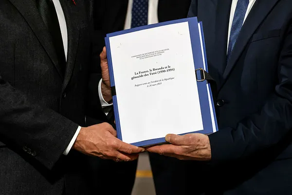fransiz-tarihci-eski-defterleri-acti-fransa-ruanda-soykirimi-icin-ozur-dilemeli-1617829273263.jpg Fransız tarihçi eski defterleri açtı! ''Fransa Ruanda soykırımı için özür dilemeli'' - 1