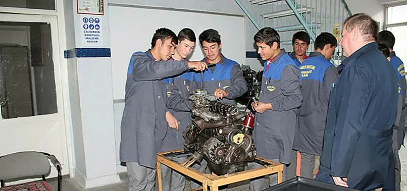 Son dakika: 52 bin öğrenciye 450 milyonluk destek