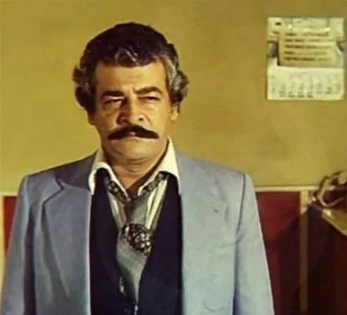 Ünlülerin akrabaları! Meğer onlar...
