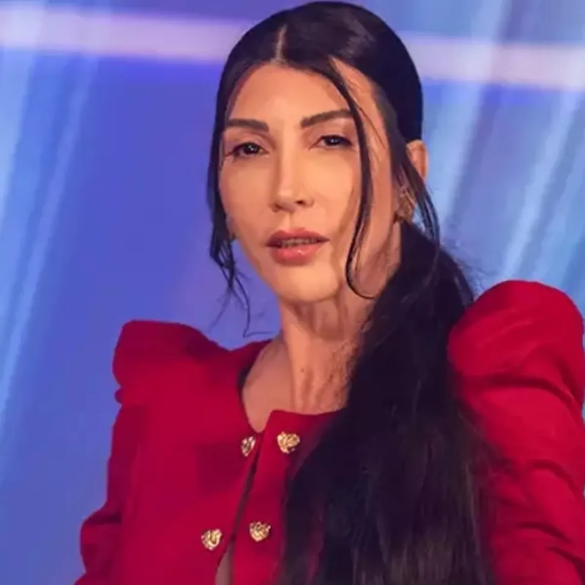 Hande Yener o günü unutamıyor: "Doktor 'felaket' dediğinde yere çöküp ağladım"