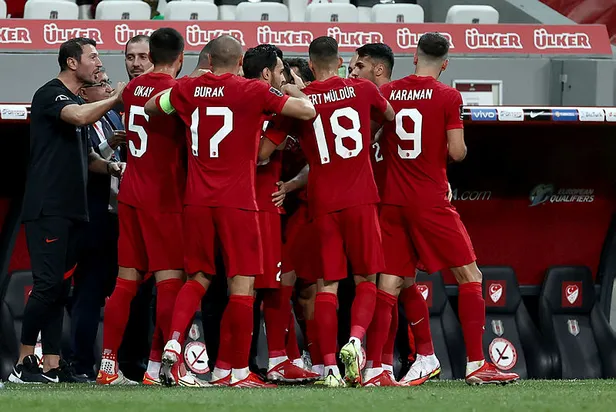 Hollanda Türkiye maçı canlı yayın nasıl izlenir? 2022 FIFA Dünya Kupası Avrupa Elemeleri milli maç hangi kanalda? - 9