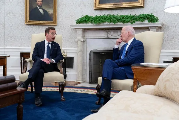 kritik-zirve-oncesi-beyaz-sarayda-turkiye-mesaisi-new-york-timestan-dikkat-ceken-erdogan-vurgusu-isvec-natoya-1688623685656.jpeg Kritik zirve öncesi Beyaz Saray'da Türkiye mesaisi! New York Times'tan dikkat çeken Erdoğan vurgusu! İsveç NATO'ya girebilecek mi? - 2