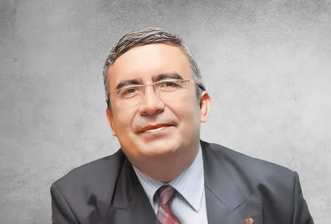 fetonun-kanli-izleri-yeniden-mercek-altinda-karanlik-dosyalarda-carpici-baglantilar-1788782883698.jpg Necip Hablemitoğlu cinayeti de FETÖ bağlantıları ve soruşturma sürecindeki şüpheli gelişmeler üzerinden yeniden gündeme geldi. (ahaber.com.tr)