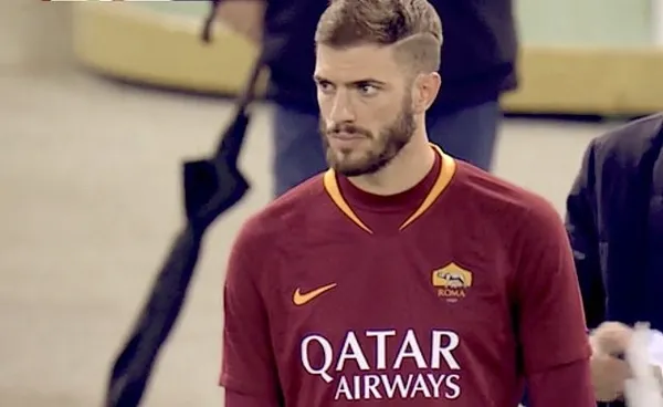 galatasaray-italyadan-o-ismi-istiyor-romanin-savunma-oyuncusu-davide-santon-icin-transfer-iddiasi-1642528984236.jpg Galatasaray İtalya'dan o ismi istiyor! Roma'nın savunma oyuncusu Davide Santon için transfer iddiası - 2